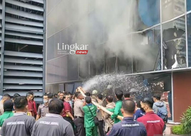 Kebakaran Melanda Gedung Kemenkumham Lantai 5, Tak Ada Korban Jiwa
