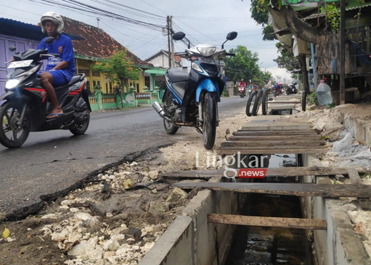 Proyek Jalan Rembang Senilai Total 42M Terbengkalai, Pemkab Beri Perpanjangan 50 Hari