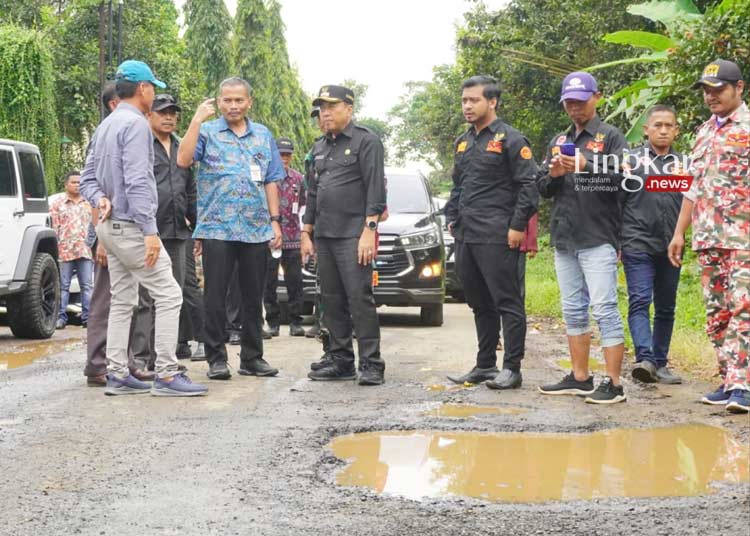 Pj Bupati Jepara Minta DPUPR Segera Perbaiki Jalan Rusak di Kecamatan Kalinyamat